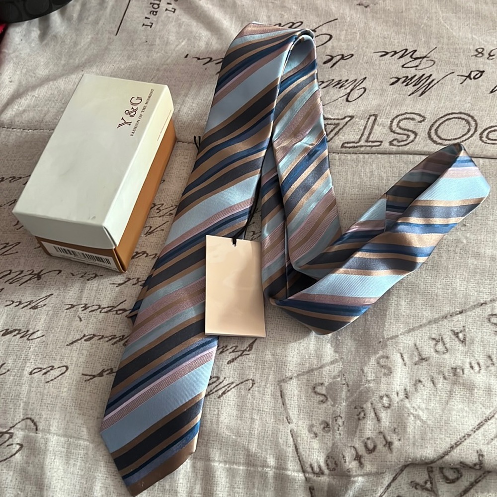 Y&G. Tie